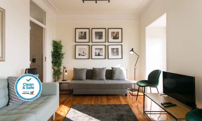 Se Apartment | Downtown Alfama River View by Central Hill