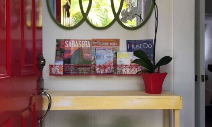 Ringling Park House | * Downtown Bungalow *Beaches/Restaurants/Cafes*Just Minutes away!