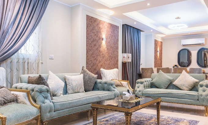 Al Duqqi Apartment | Downtown Cairo. New cozy spacious luxurious apartment. 4mins walk Metro