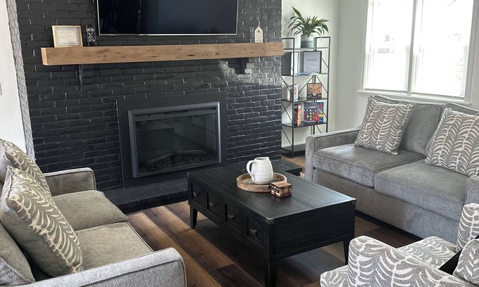 Gloucester House | Downtown Dahlias fully remodeled in the heart of Gloucester