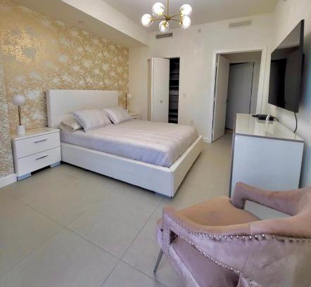 Doral Apartment | DOWNTOWN DORAL, FLORIDA. NEW CONDO STYLE RESORT.