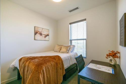 Heart of Missoula Apartment | Downtown Flat with Gym - WalkScore 95