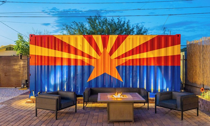 South Tucson House | Downtown gem cooler than outside! Urban Oasis w-swim spa and cool outdoor vibes