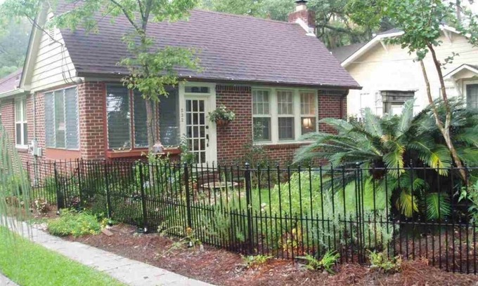 Tallahassee House | Downtown Historic district at Cascades Park, Best location