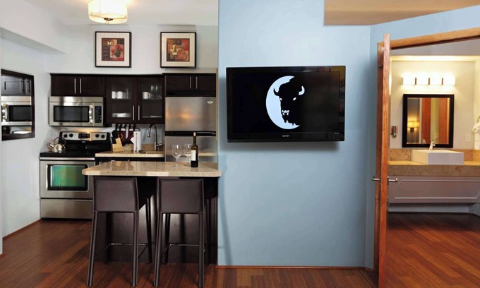 Jackson Hole Hotel | Downtown Jackson - 1 Bedroom Miller Park Deluxe Suite