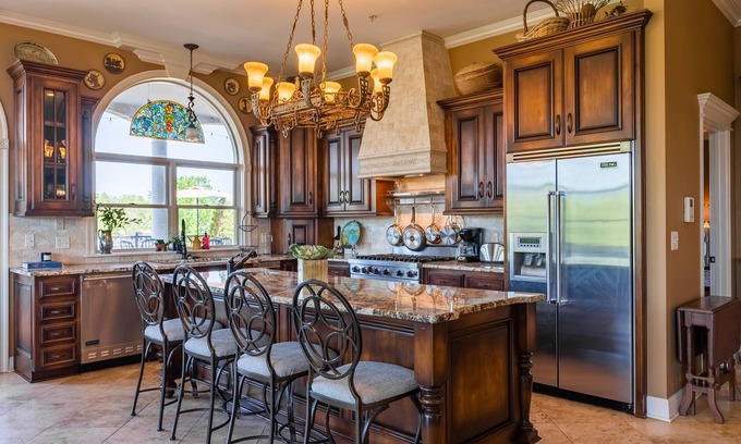 Westside North Condo | Downtown Penthouse with Spacious Veranda! 23
