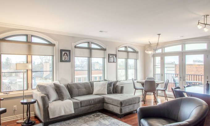 Plymouth Condo | Downtown Plymouth 2-bedroom Condo