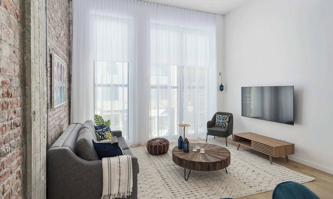 Downtown Montreal Apartment | Downtown| Unique 2BDR-2BA|6Guests