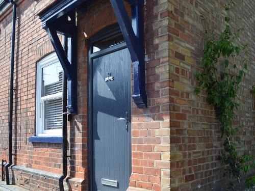 Beverley House | Dragonfly Cottage