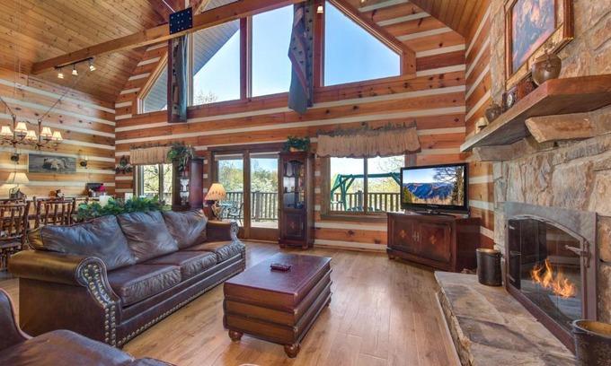 Sevierville House | Drakes Mountain Hideaway, 4 BR, Pets, Fenced Yard, Theater Room, Sleeps 13