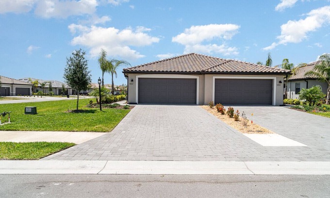 Lakewood Ranch Villa | Dream Condo Lakewood Ranch with Pools & On Site Restaurant