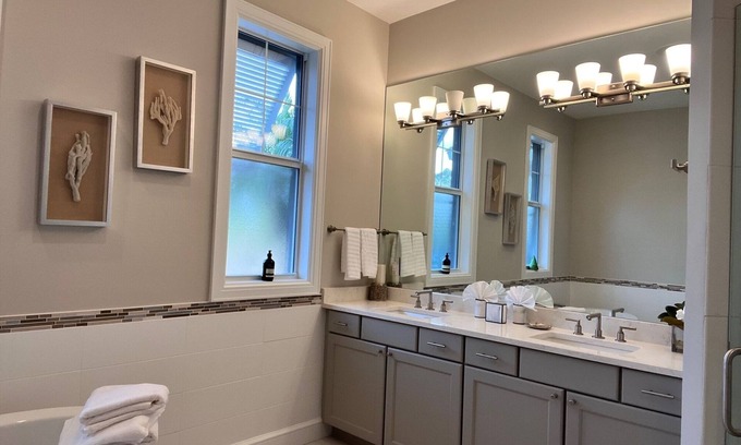 Estero Cottage | Dream Home on a Signiture Golf Course