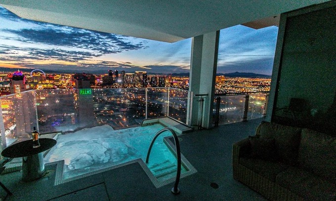 Las Vegas Apartment | Dream Penthouse at Palms Place
