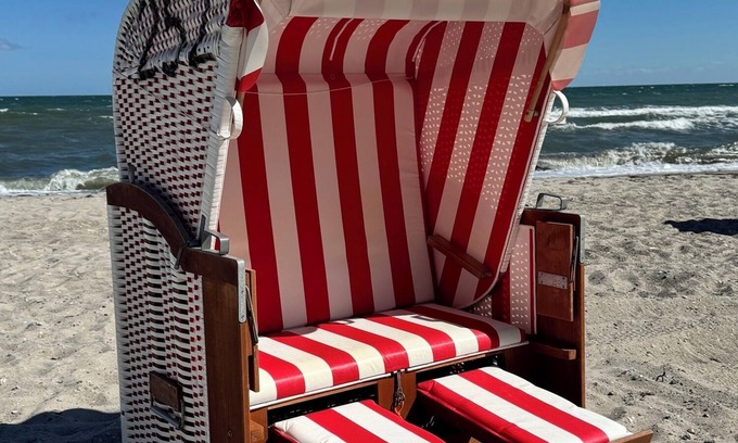 Hohwacht House | Dream vacation home in Hohwacht: Only 150 m to the beach, excellent facilities & pure