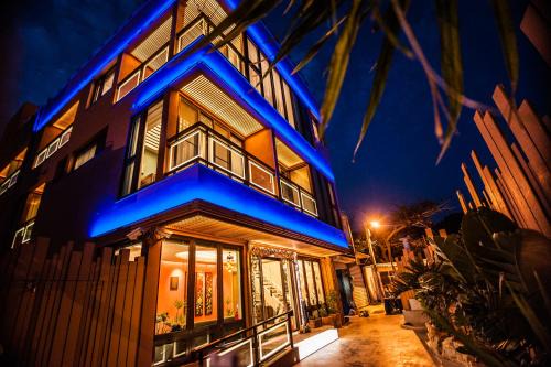 South Beach House | Dreamer Boutique Hotel