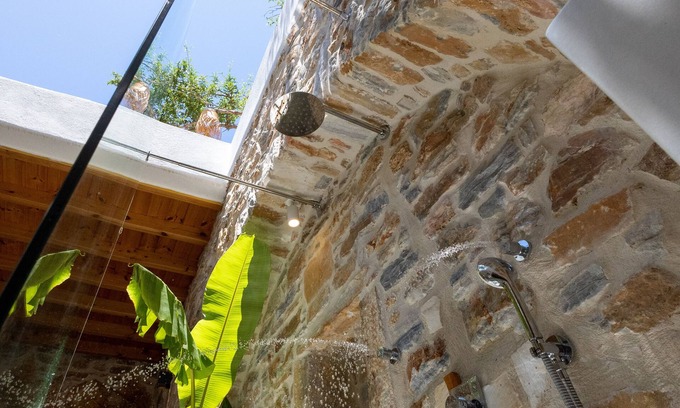 Naxos Town House | Dreaming of Greece 🌸