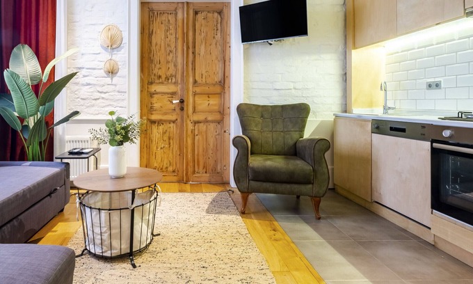 Tophane Apartment | Dreamy and Central Flat in Beyoglu