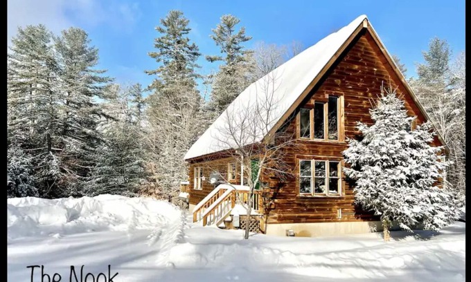 North Creek Cabin | Dreamy secluded cabin, perfect for family and friends getaway
