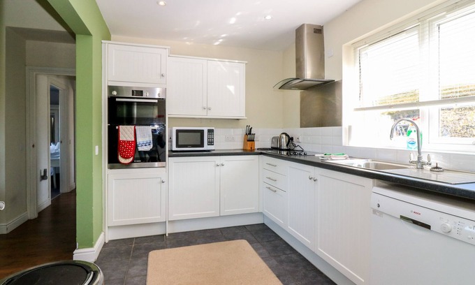 Gruline Cottage | Driftwood Cottage