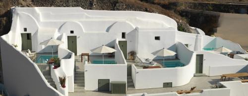 Messaria Apartment | Drops Cave Houses