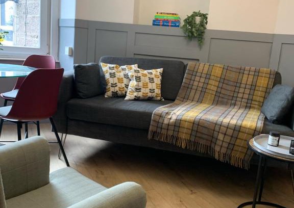 Dundee Apartment | DS Study or Visit