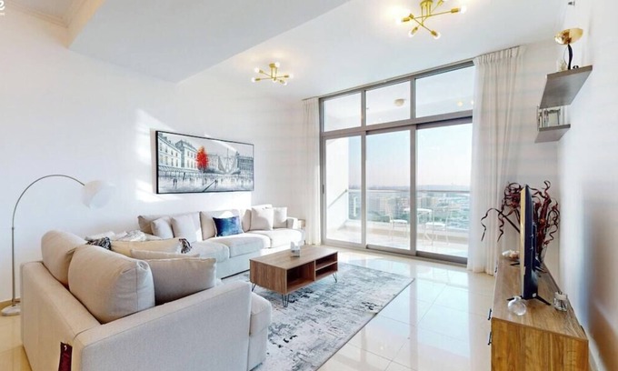 Dubai Marina Apartment | Dubai Marina Apt | City & Sea Views Near JBR Beach