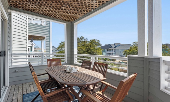 Manteo Condo | Duck Crossing: Canalfront, Dog-friendly, Short Stays OK, Community Amenities