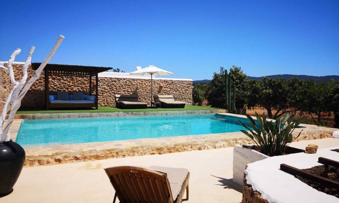 Sant Antoni de Portmany Villa | DUE TO CANCELLATION: OCT 25–NOV 1 IBIZA VILLA AVAILABLE 🌴 BEST PRICE GUARANTEED