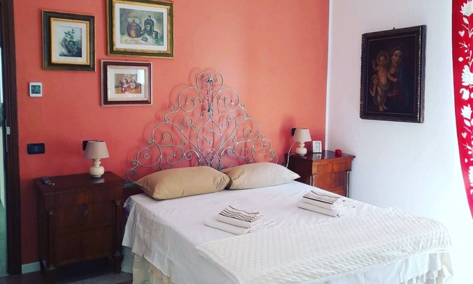 Fornole House | DUETERRE Room & Host - Fornole (TR) Italy - Cleofe