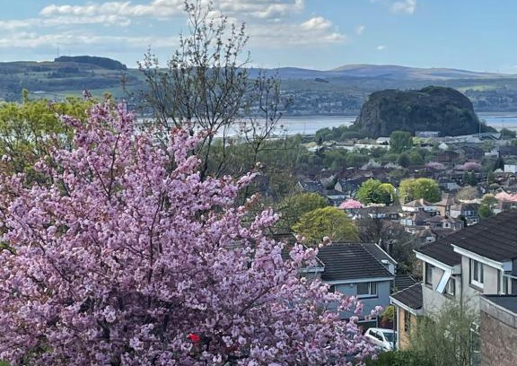 Dumbarton Apartment | Dumbarton With A View