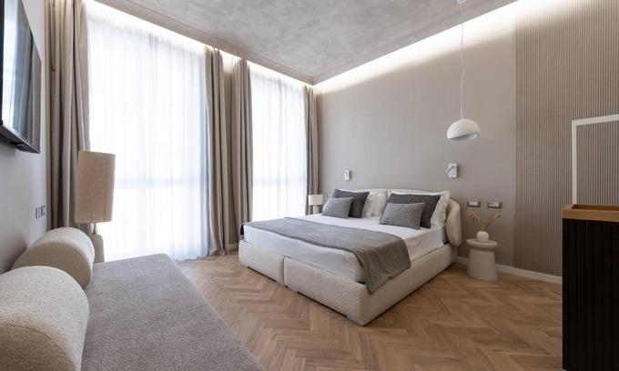 San Babila House | Duomo Collection