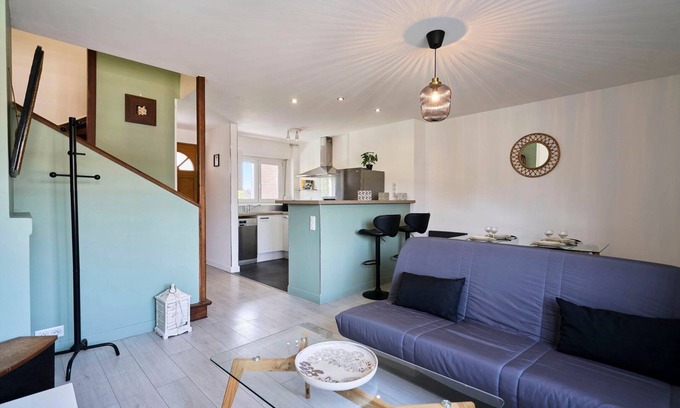 Saint-Maurice Pellevoisin Apartment | Duplex à 10min from Lille train station