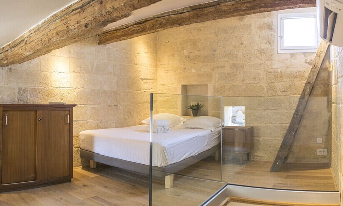 Montpellier City-Centre Apartment | Duplex église st roch - Première conciergerie