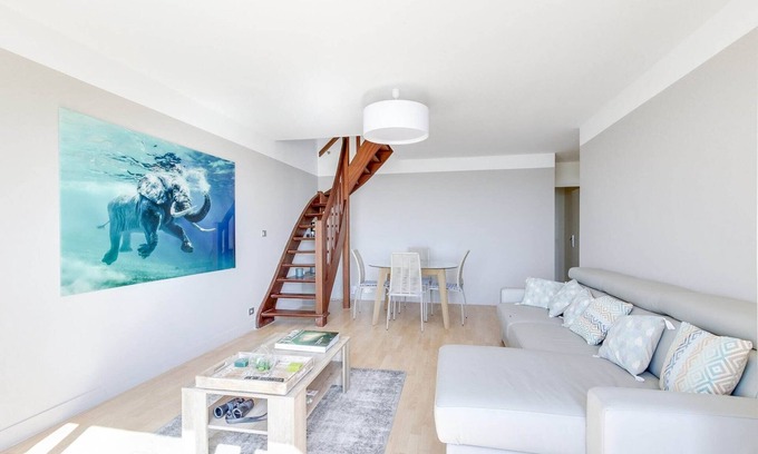 Trouville-sur-Mer Apartment | Duplex apartment with sea view and roof terrace