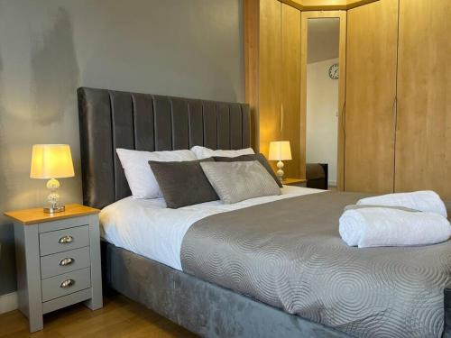 Oldham Apartment | Duplex Apartment in Greater Manchester