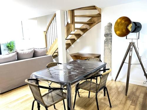 Secteur 2 Apartment | Duplex avec terrasse en hypercentre de Grenoble