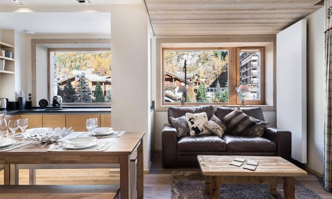 Le Cret Apartment | Duplex rénové avec parking, proche centre et remontées, navette et bus à deux pas - FR-1-567-41