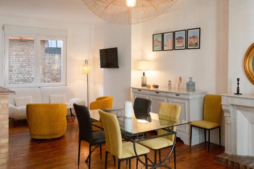 Mers-les-Bains Apartment | Duplex Villa Sarrazine - avec patio privé