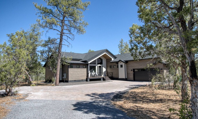 Torreon Cabin | DWELL - Luxury In Torreon - Family Friendly, Tesla Charger