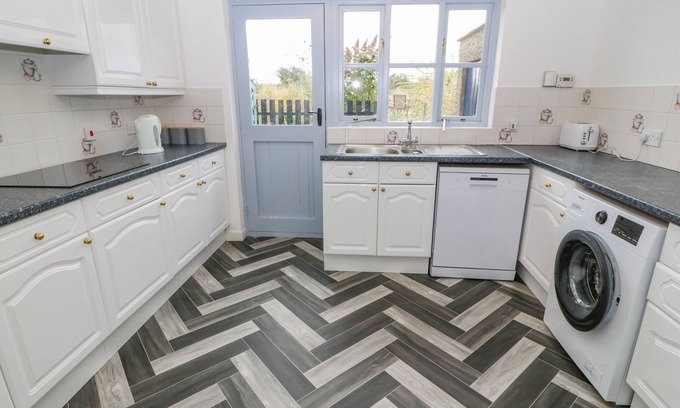 Edern Cottage | Dwyros
