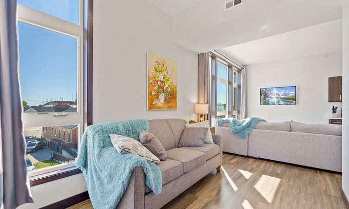 Dyersville Condo | Dyersville Dream Condo #200