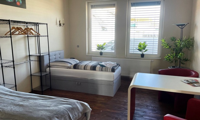 Wittenberge Apartment | DZ Appartements - Ferienwohnung mit Whirlpool und Freiem Wlan