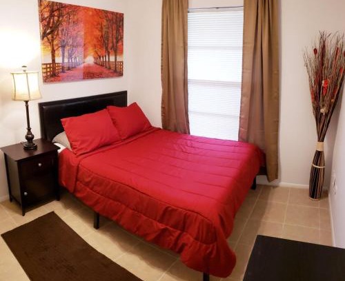 Orlando House | E5 Private Room With 50" Smart TV Near Everything