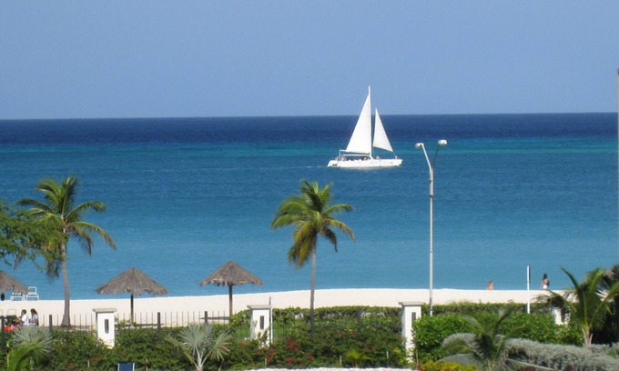 Oranjestad-West Condo | EAGLE BEACH - OCEAN FRONT LUXURY CONDO - AMAZING VIEWS!