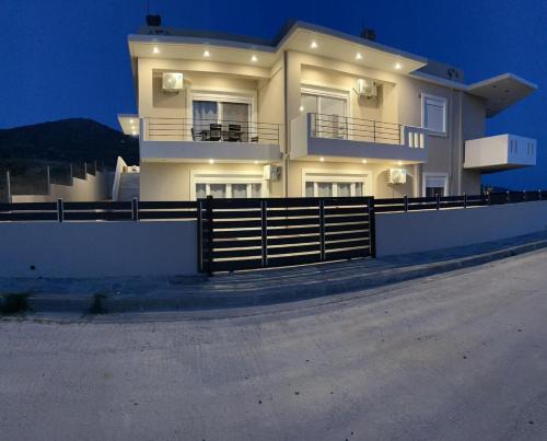 Karystos House | Eagle View Karystos