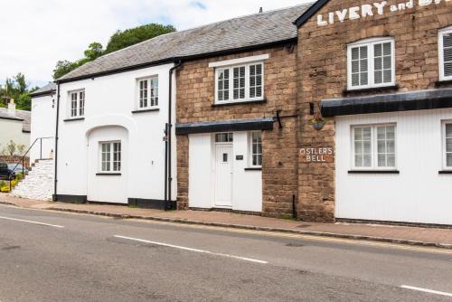 Usk House | Earls Cottage