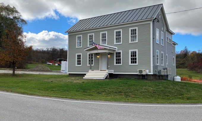 Charlotte House | East Charlotte Village 3 bedroom house brand new.