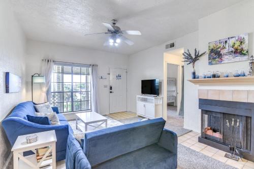 Galveston Apartment | East End Galveston Condo with Pool, 1 Mi to Beach!