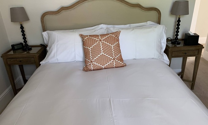 Lanchester House | Eastbound - Cosy, Quiet, Sumptuous