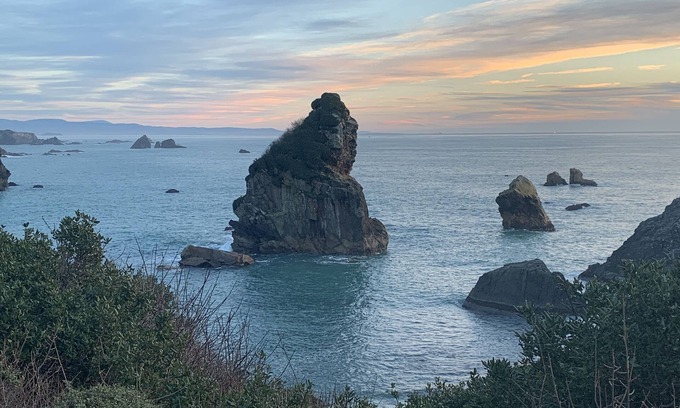 Brookings House | Easy Living Oregon Coast Townhome - Ocean View!